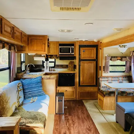Colby'S River Retreat
